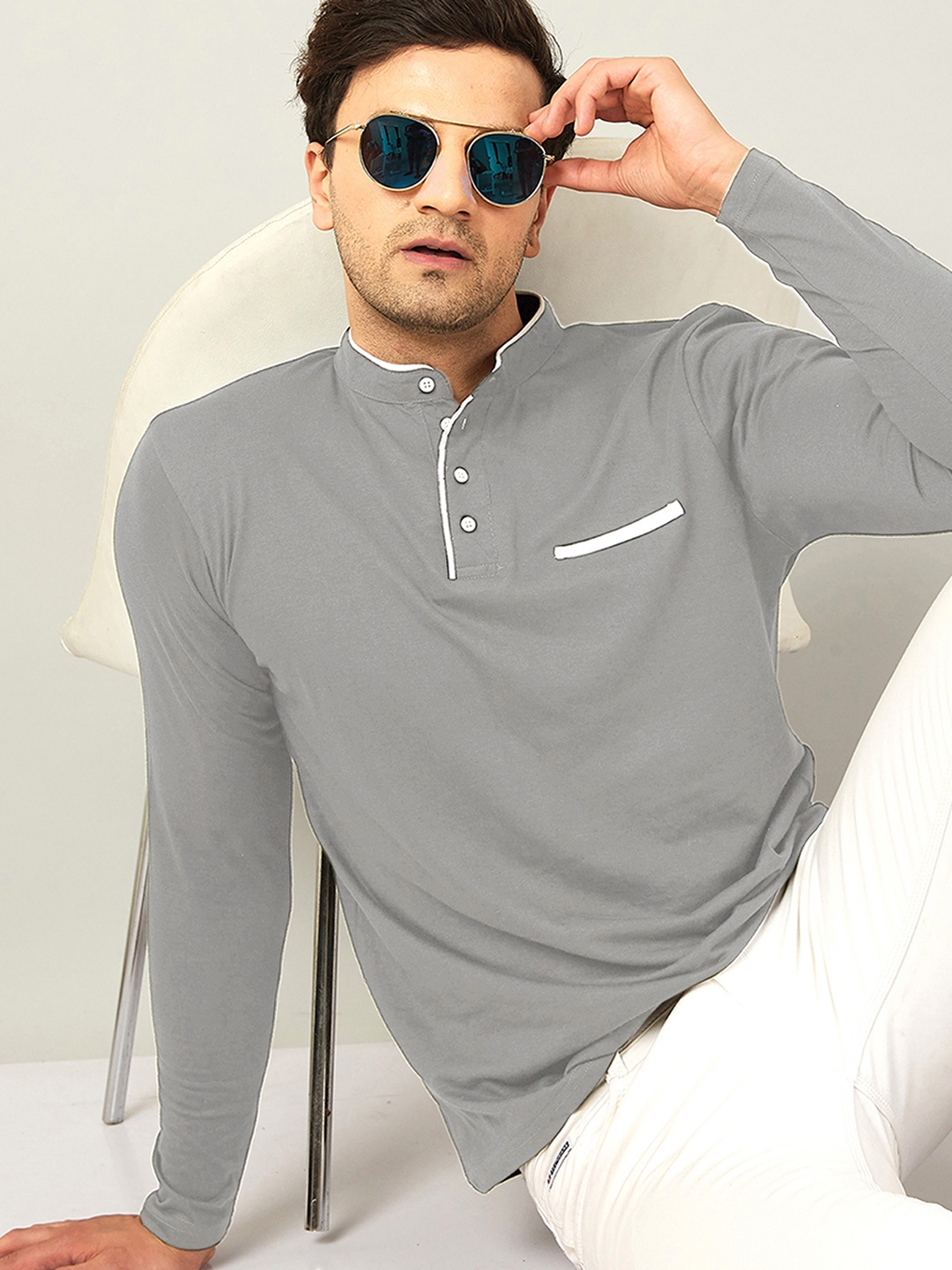 

AUSK Solid Full Sleeve Henley Neck Tshirt, Grey