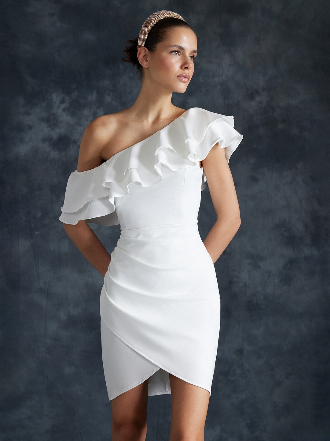 

Trendyol Solid Off-Shoulder Flared Sleeve Sheath Mini Dress, White