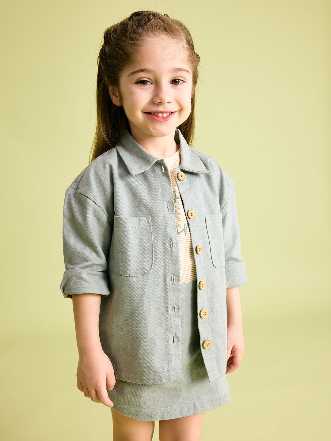 

DeFacto Girls Cotton Spread Collar Regular Fit Shirt, Green