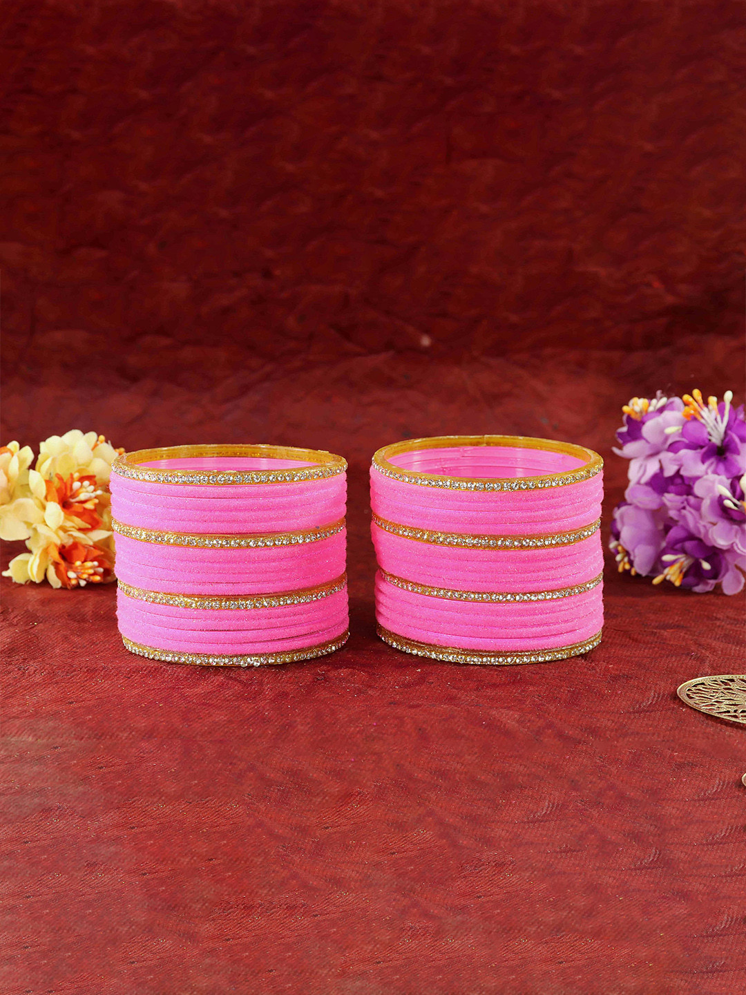 

ZULKA Set of 32 Glass With Zircon Gemstone and Velvet Studded Bangles, Pink
