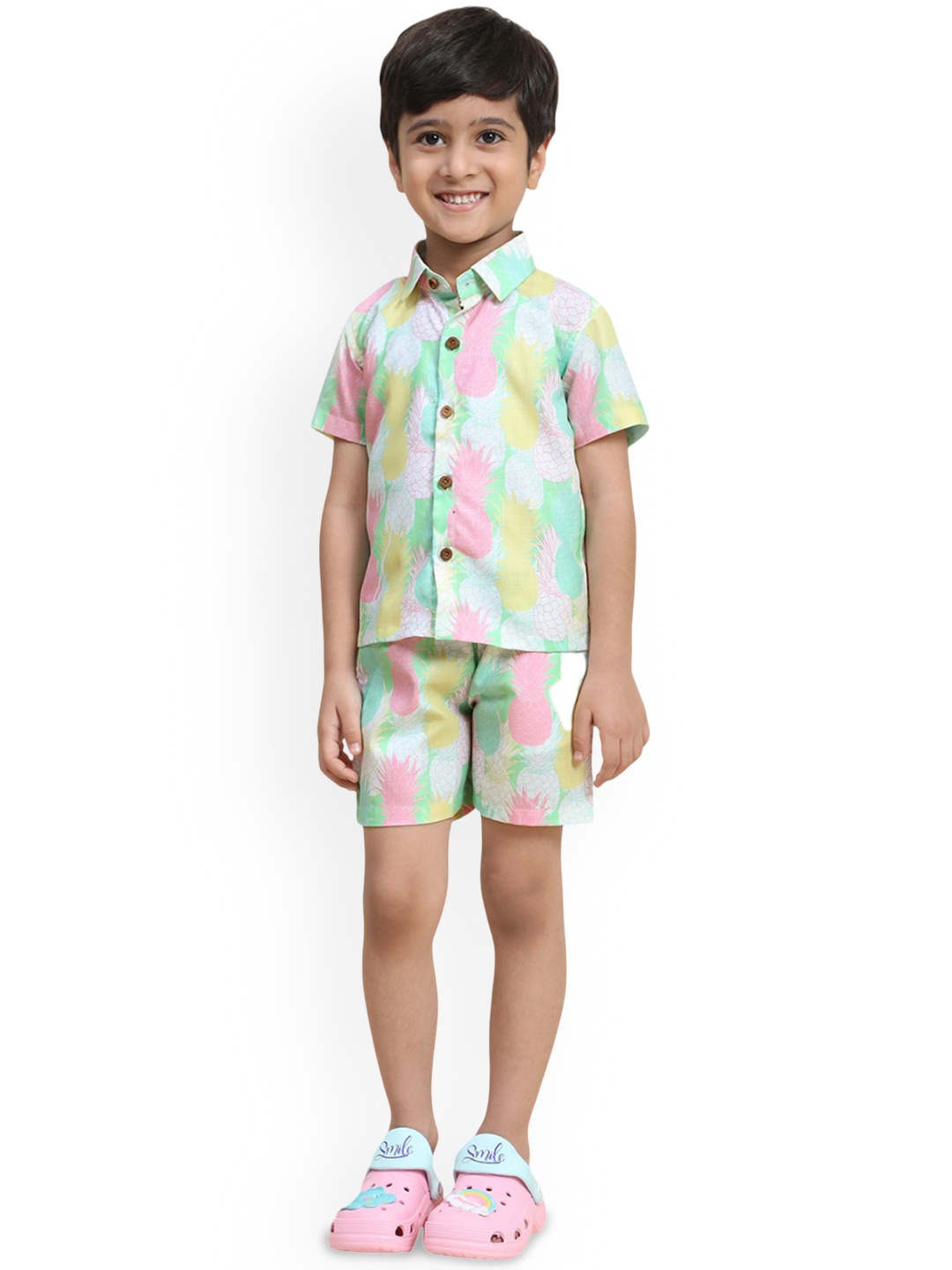 

Funny Bones Clothings Boys Pineapple Printed Shirt With Shorts, Green