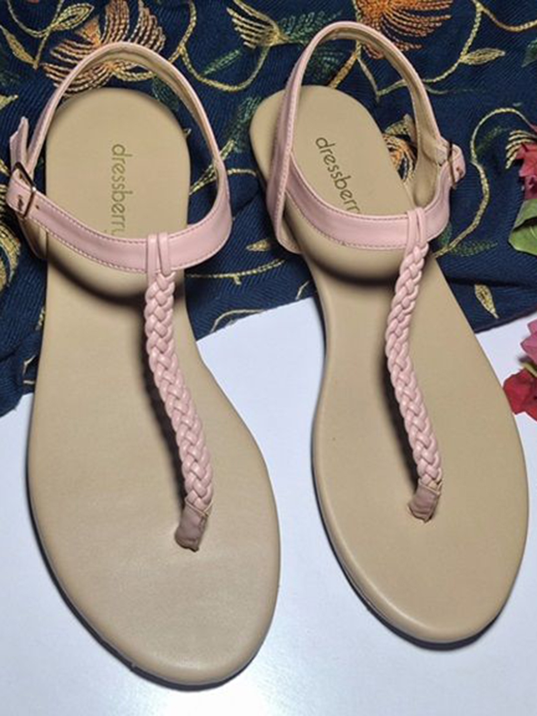 

DressBerry Women T-Strap Flats, Pink