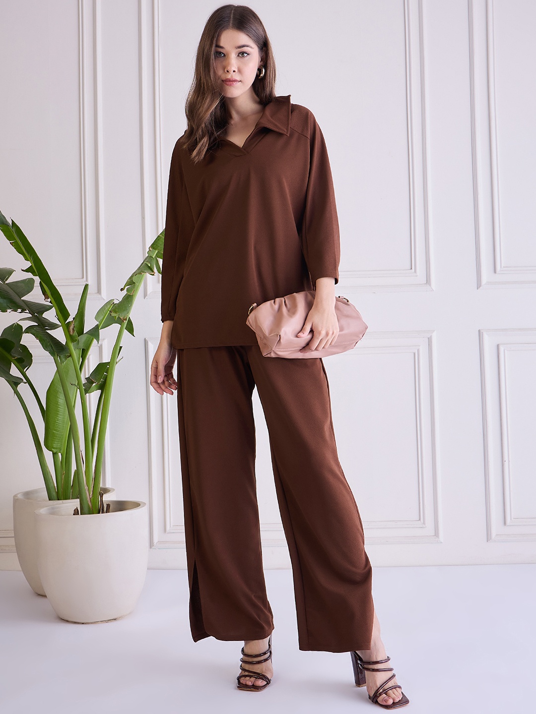 

WESTHOOD Spread Collar Three-Quarter Sleeves T-Shirt With Trouser, Coffee brown
