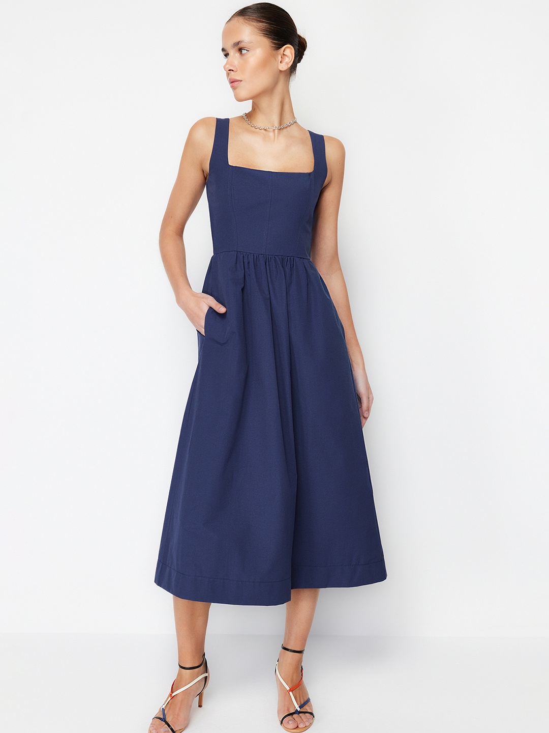 

Trendyol Women Solid Square Neck Fit & Flare Dress, Navy blue