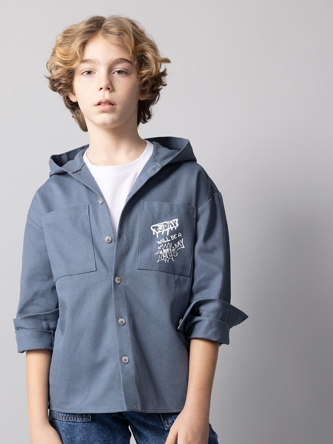 

DeFacto Boys Regular Fit Shirt, Grey