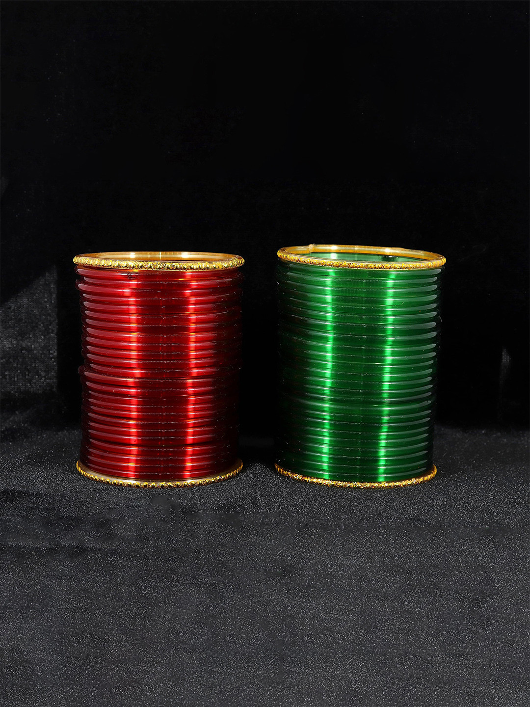 

ZULKA Set of 36 Glass Bangles, Green