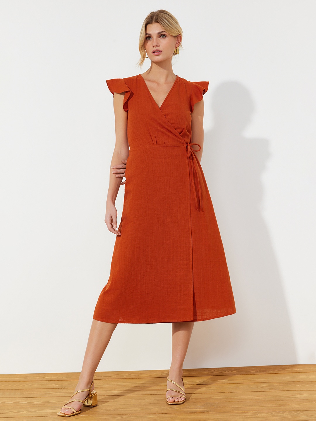 

Trendyol Women V neck Flutter Sleeve Wrap Midi Dress, Red