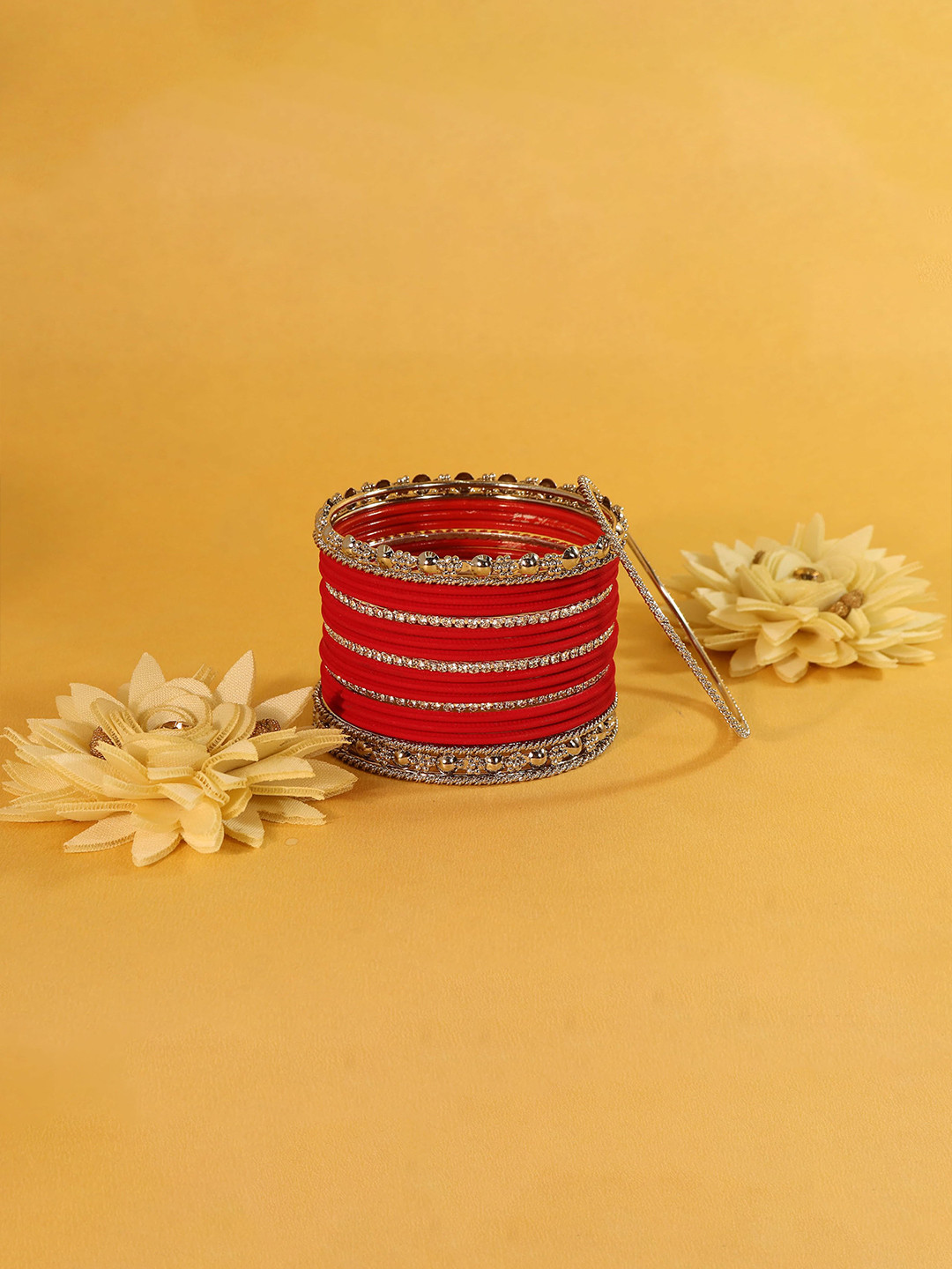 

ZULKA Set of 207 Non-Precious Metal with Chilai and Multicolour Shining Plain Bangles, Multi