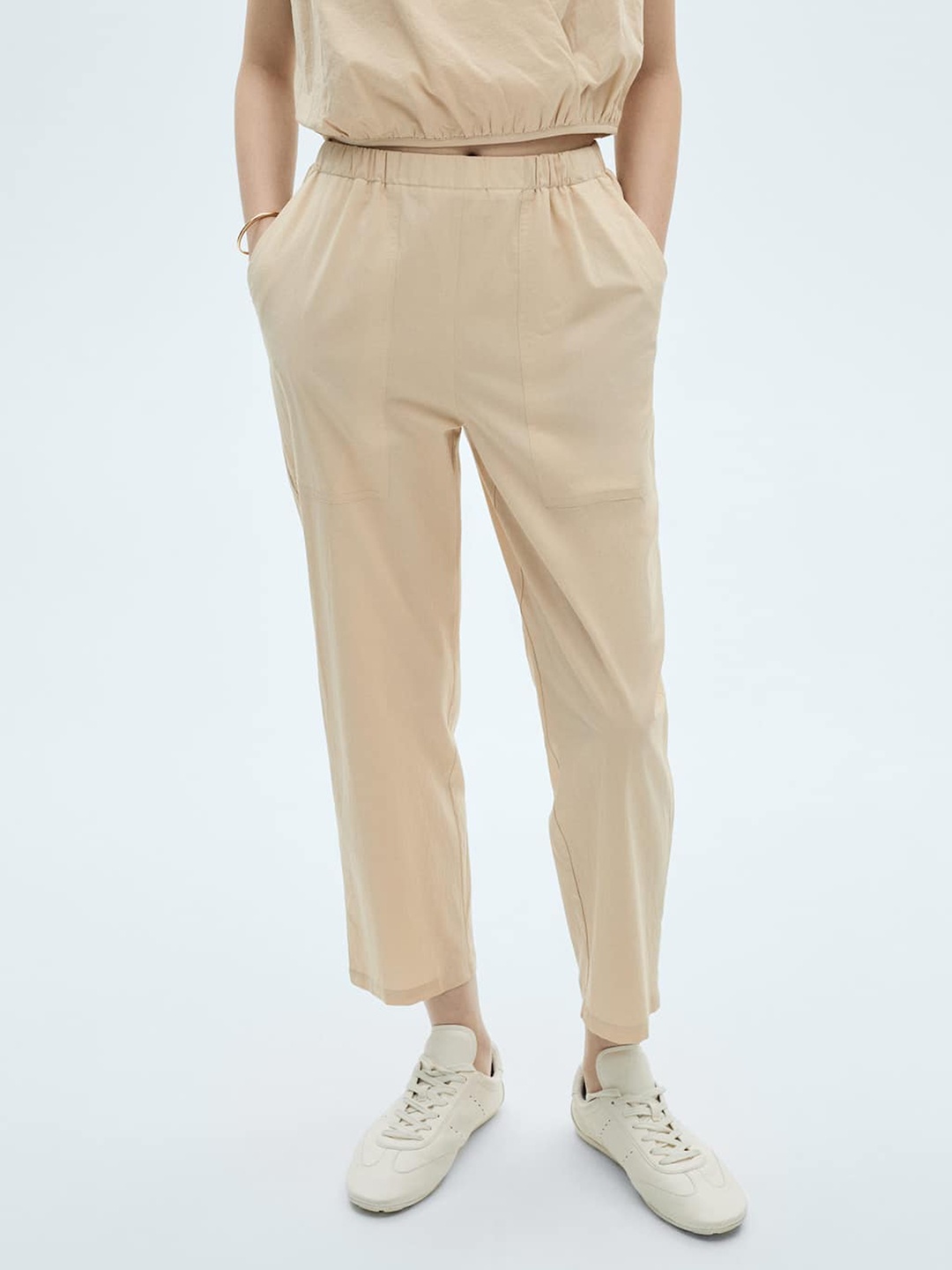 

MANGO Women Mid-Rise Pure Cotton Straight Fit Cropped Trousers, Beige