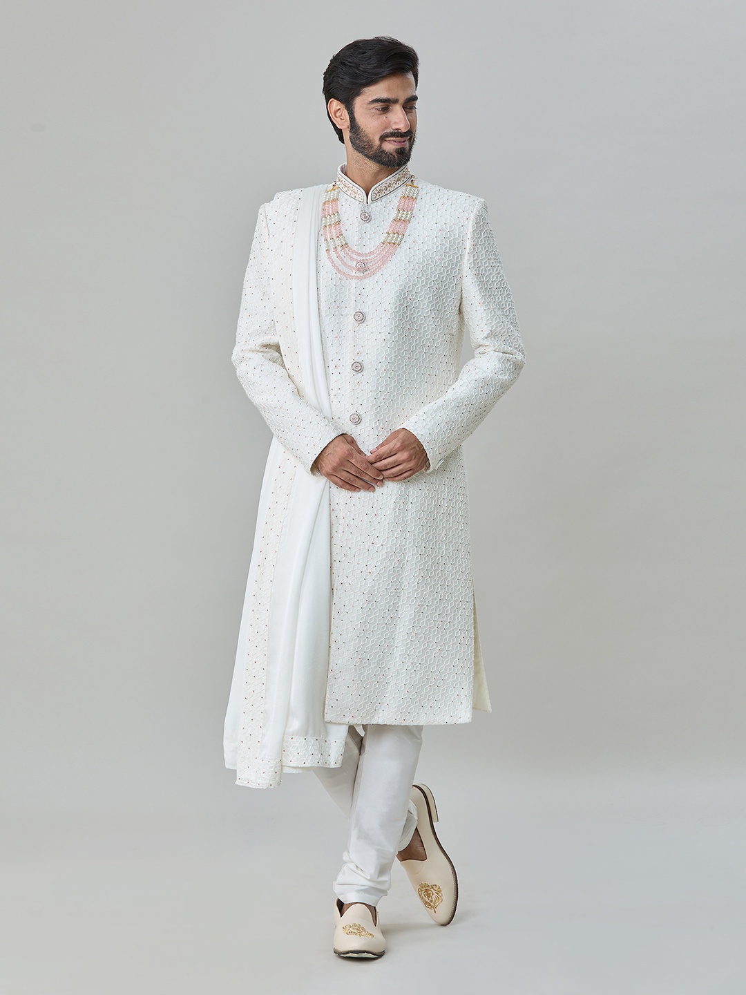 

Arihant Rai Sinha Men Floral Embroidered Sherwani Churidar Set, White