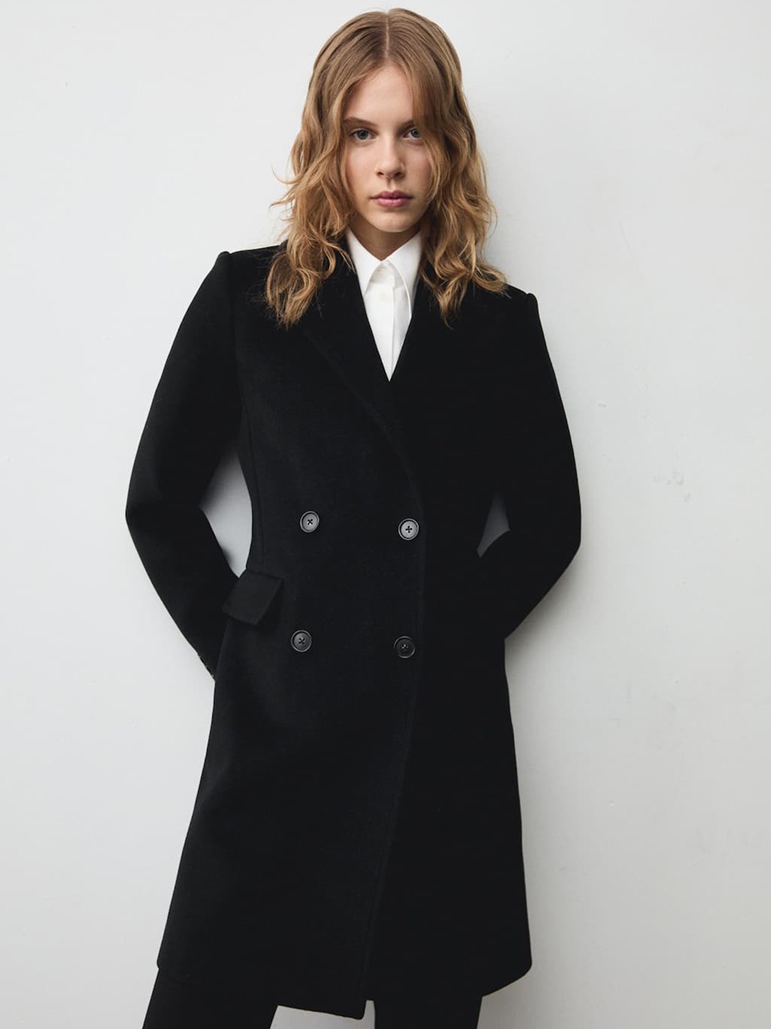 

MANGO Notched Lapel Double-Breasted Overcoat, Black