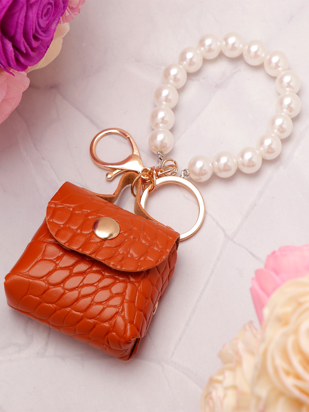 

Archies Pearl Loop Mini Bag Keychain, White