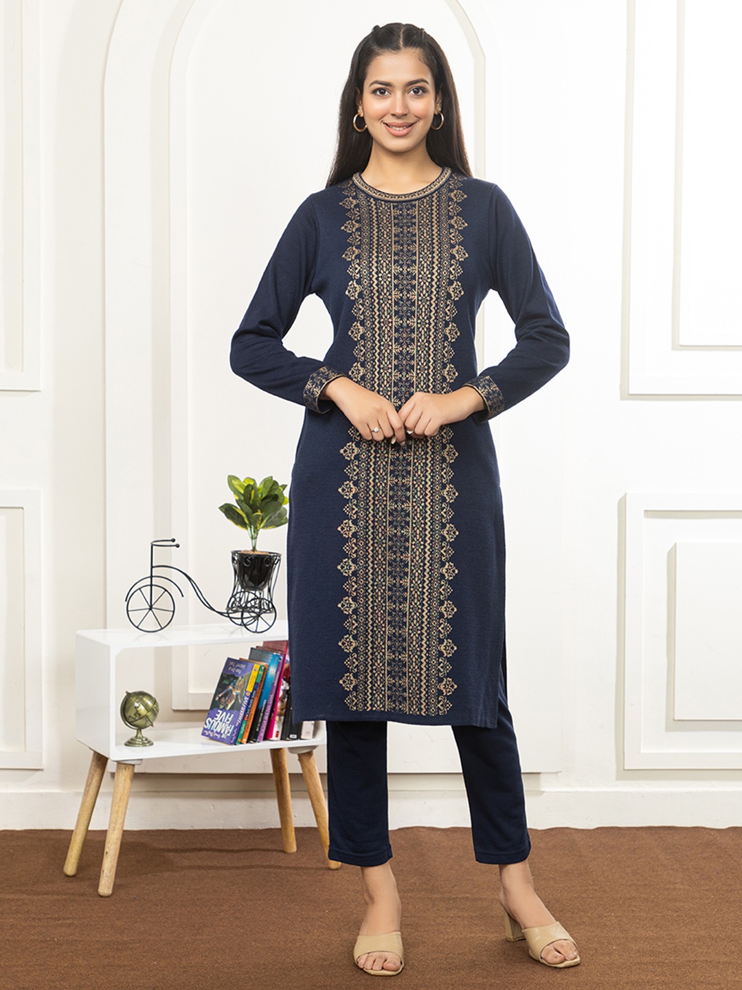 

Anouk Navy Blue Ethnic Motifs Woven Design Round Neck Long Sleeves Regular Straight Kurta