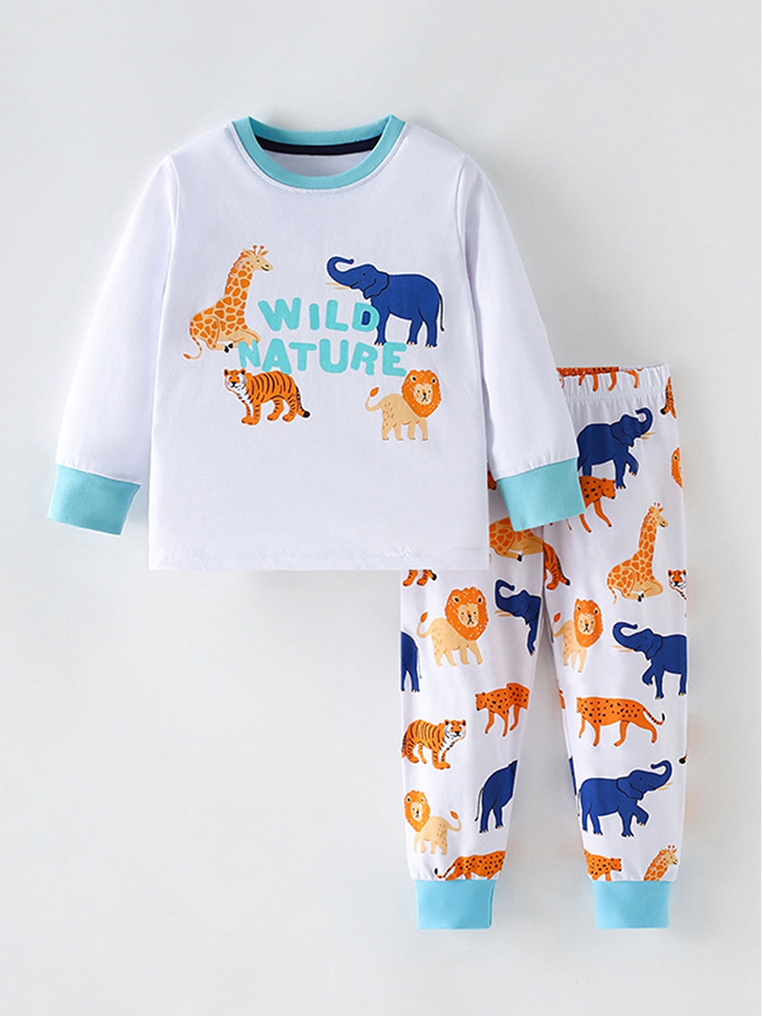 

LULU & SKY Kids Printed Night suit, White