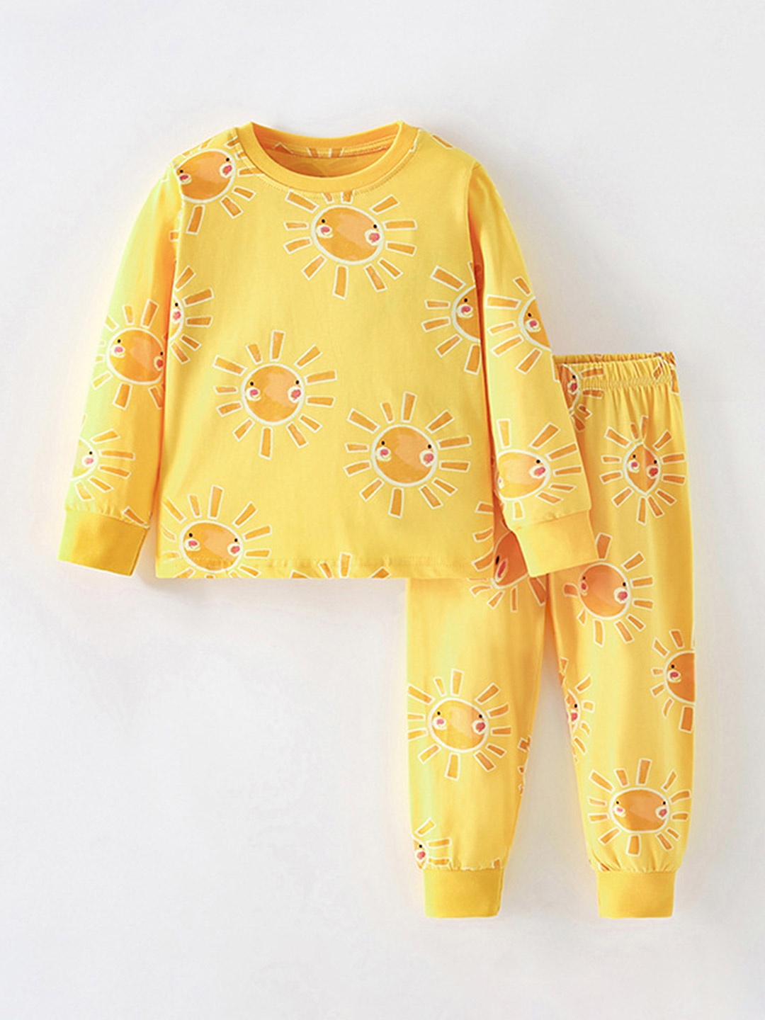 

LULU & SKY Kids Printed Night suit, Yellow