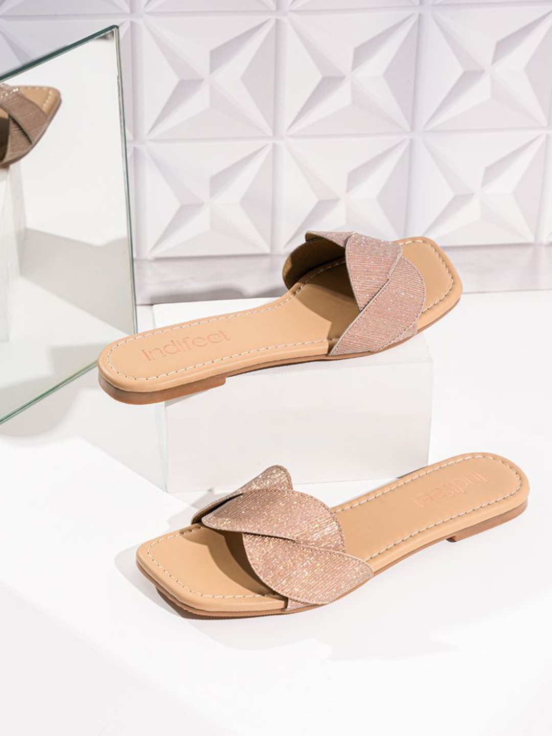

Indifeet Women Embellished Open Toe Flats, Rose gold