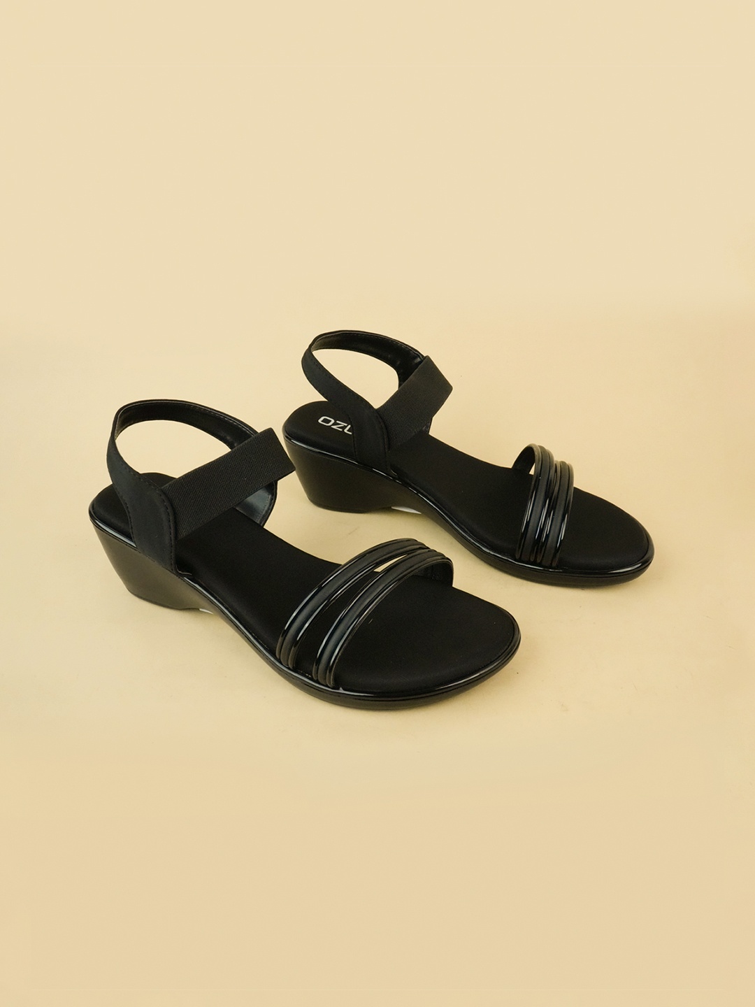 

Ozuri Party Wedge Sandals, Black