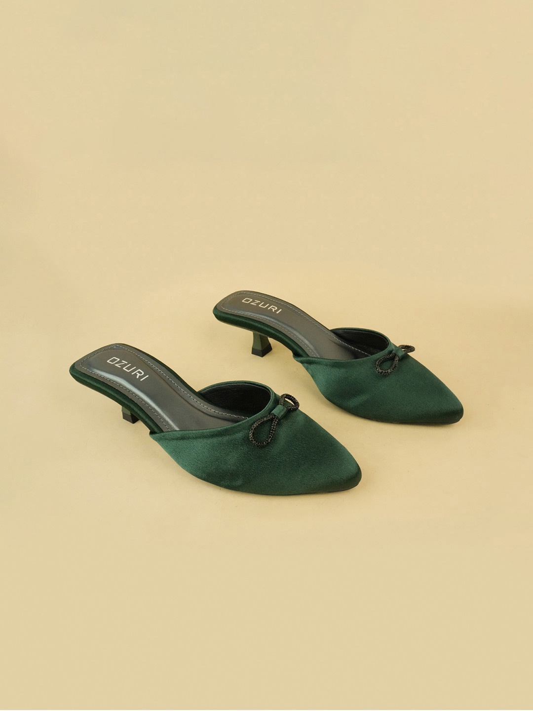 

Ozuri Velvet Party Kitten Mules, Green