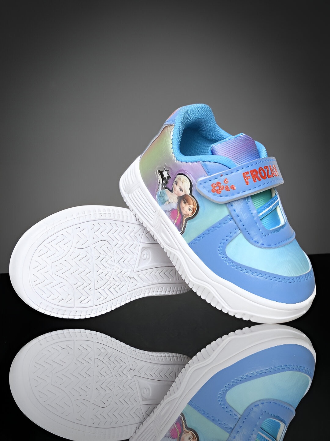

Trendmode Kids Frozen Sneakers, Blue