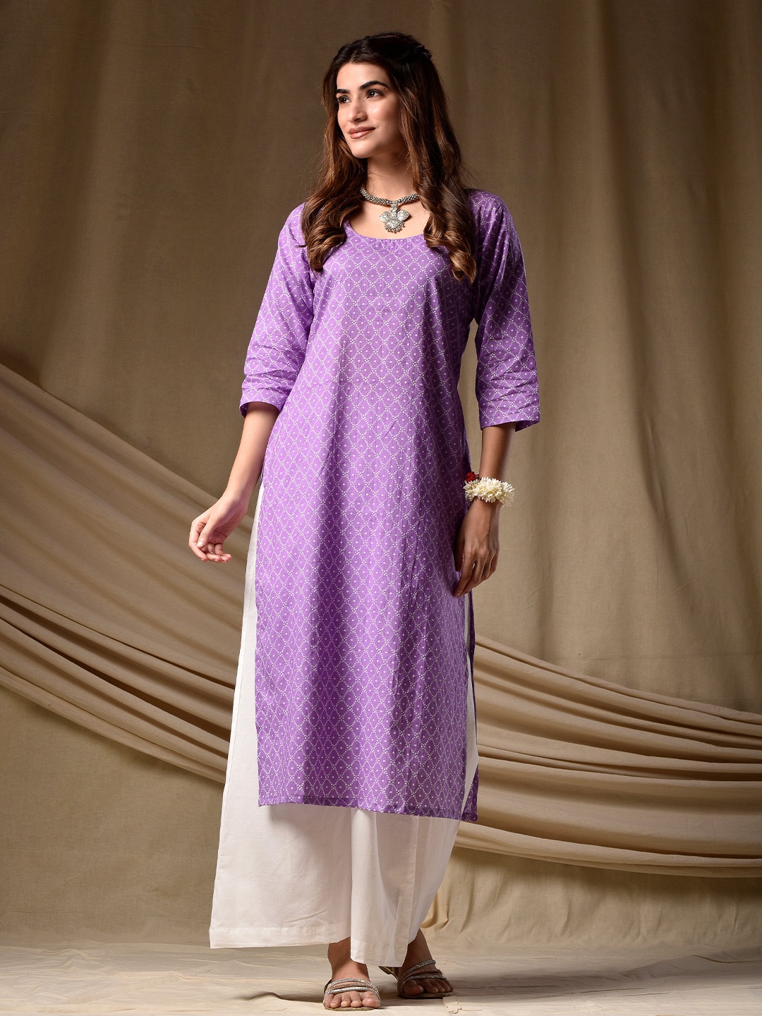 

DIMPLE DESIGN STUDIO Bandhani Printed Round Neck Cotton Straight Kurta, Purple