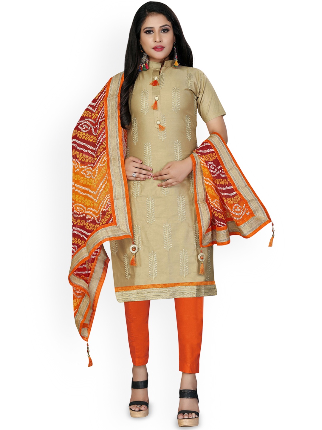 

Maroosh Floral Printed Unstitched Dress Material, Beige