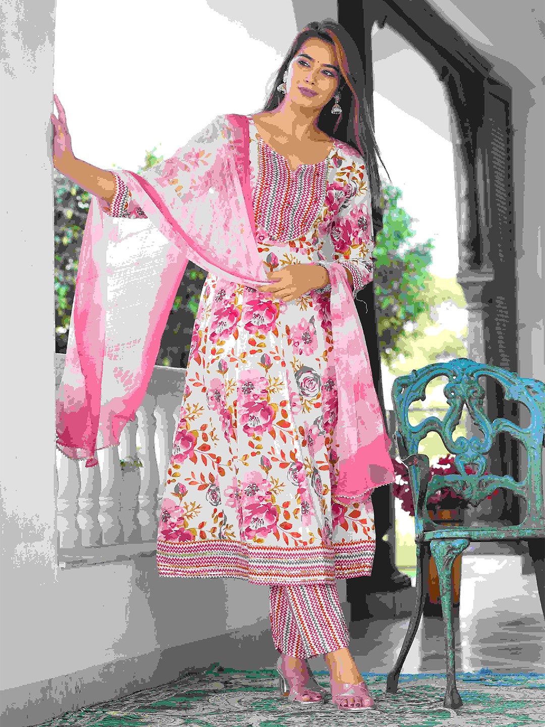 

SINGNI Floral Printed Mirror Work Anarkali Kurta With Trouser & Dupatta, Pink