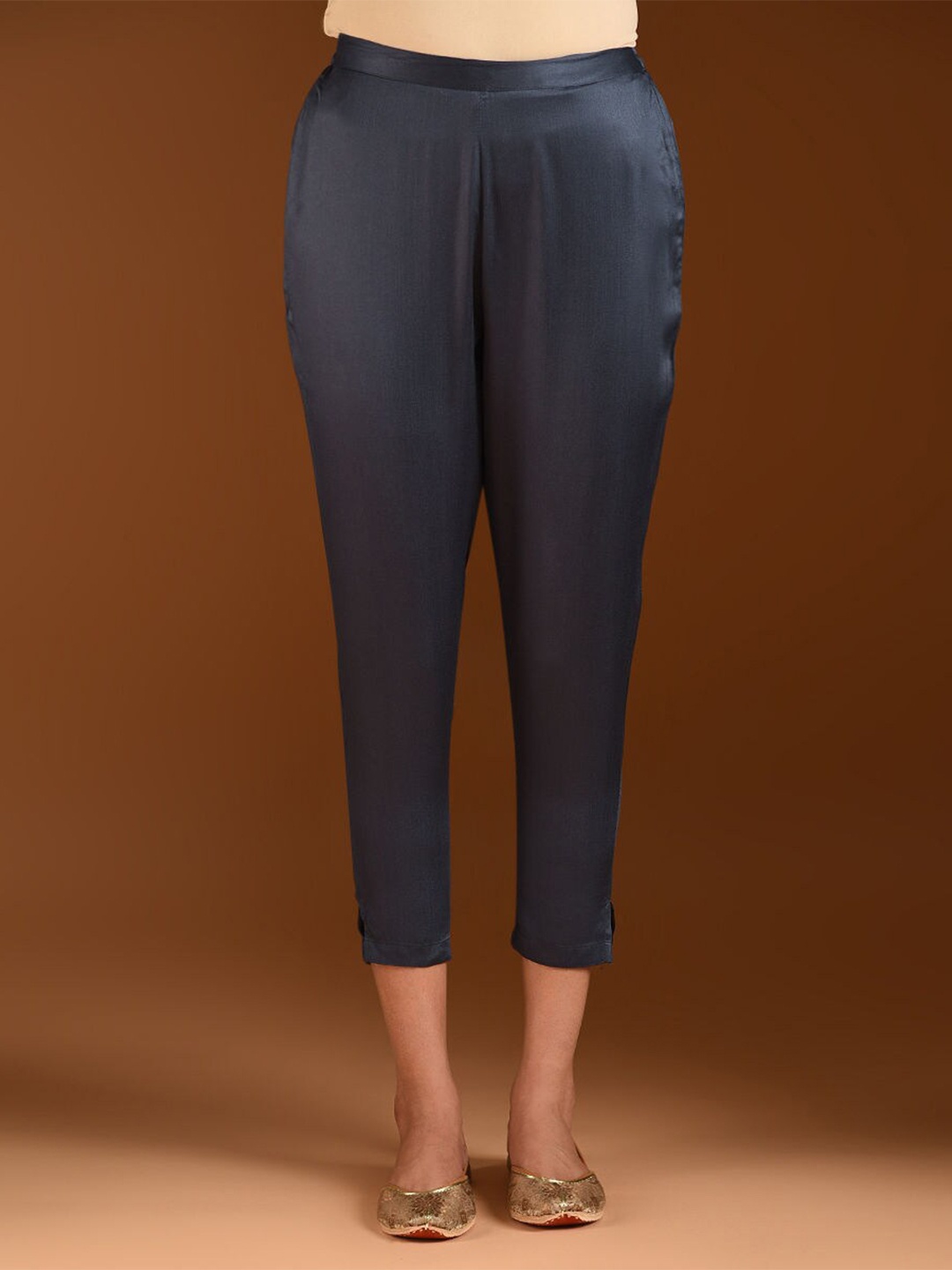 

JAYPORE Women Relaxed Regular Fit Trousers, Blue