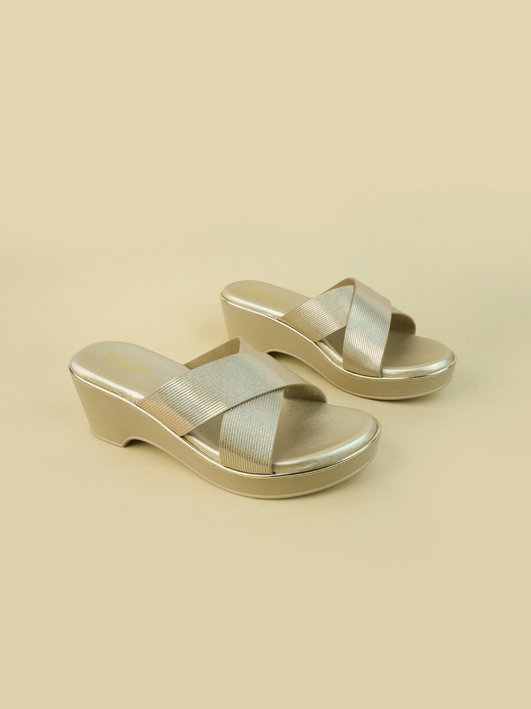 

Ozuri Party Wedge Sandals, Gold