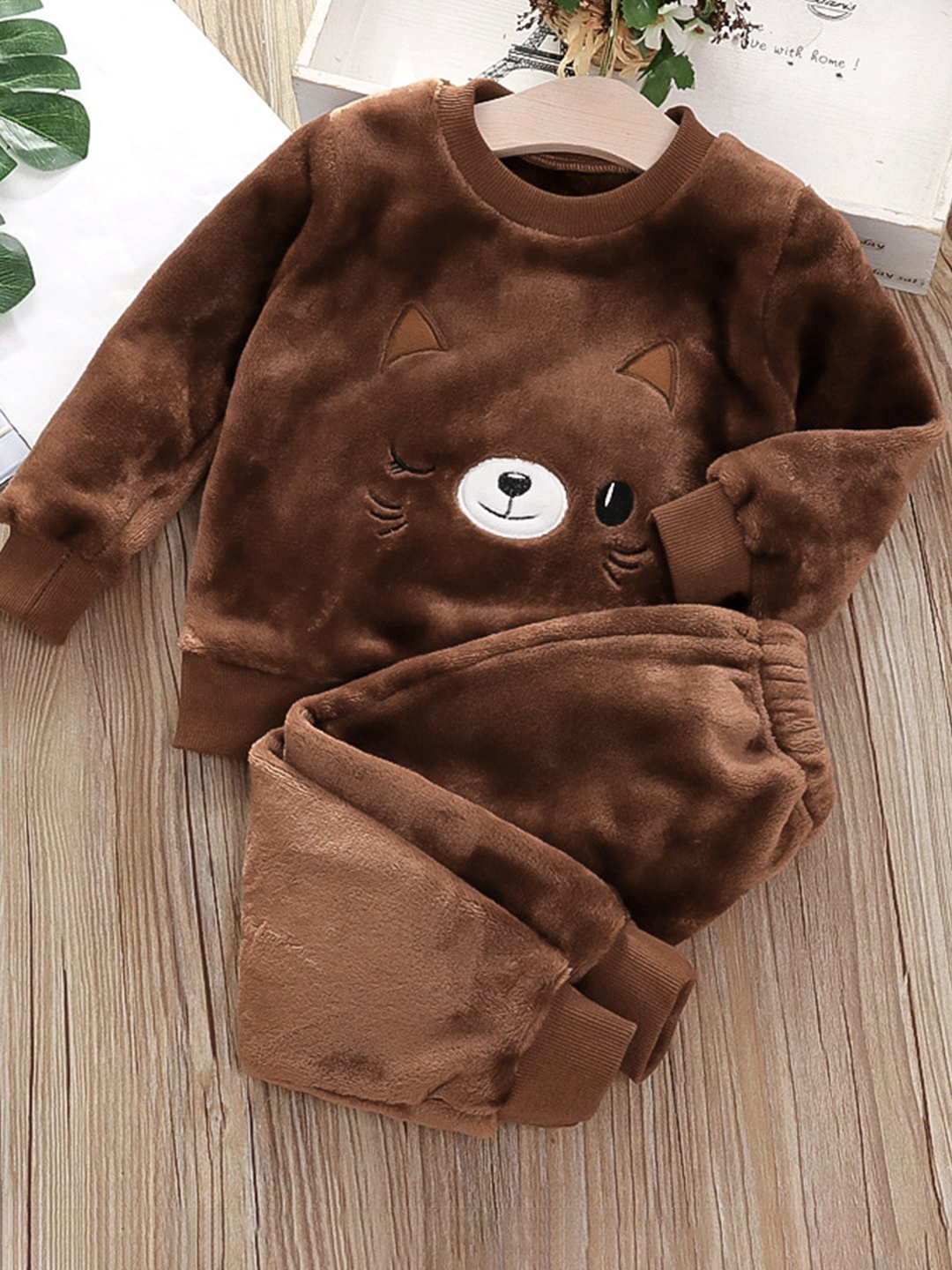 

Babymoon Kids Graphic Printed Night suit, Brown