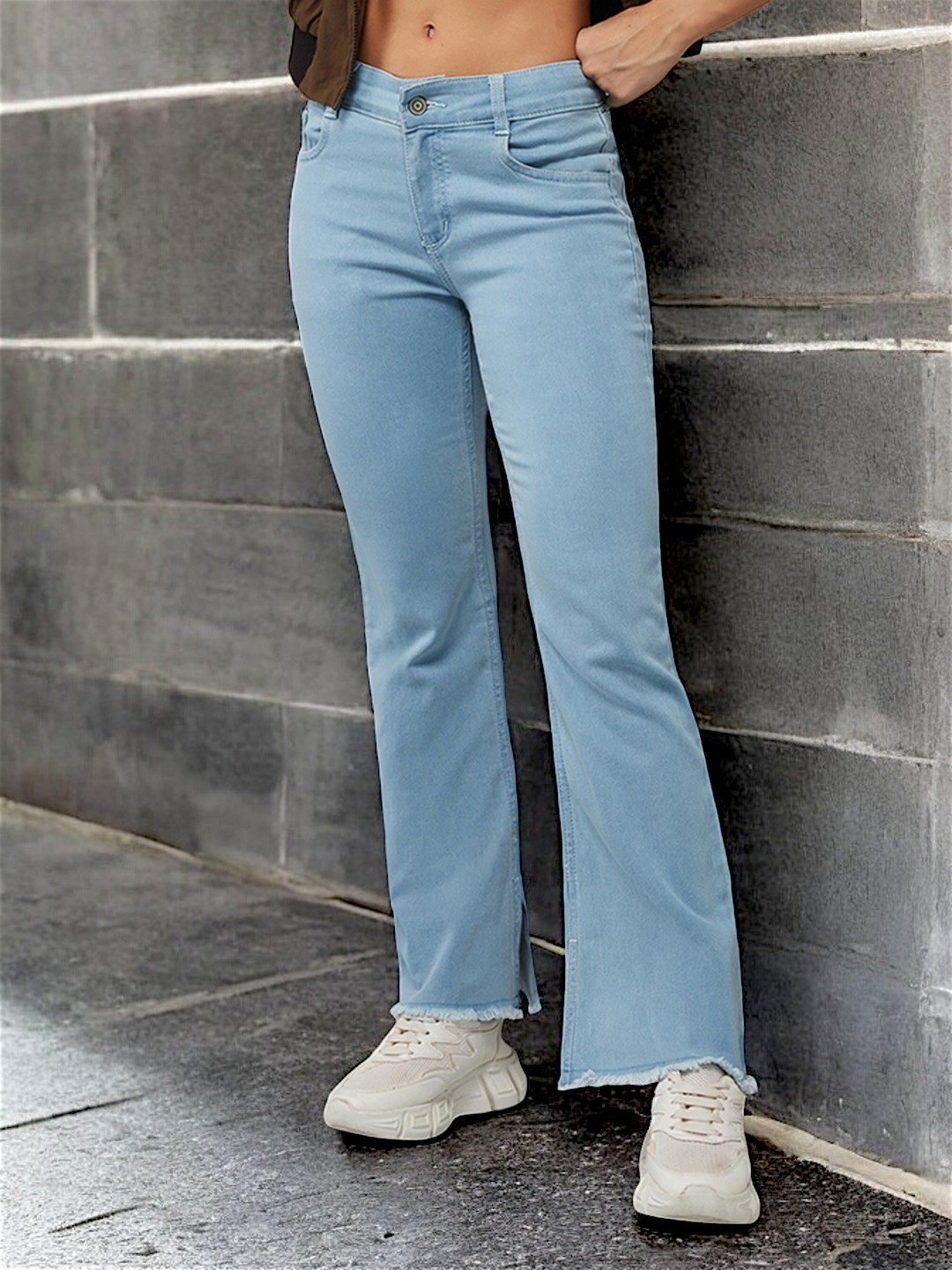 

DressBerry Women Bootcut High-Rise Heavy Fade Stretchable Jeans, Blue