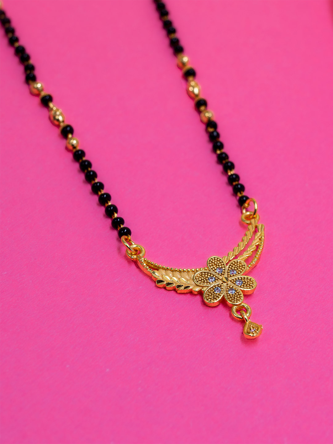 

GOLD CASH Gold-Plated Stone Studded and Beaded Mangalsutra
