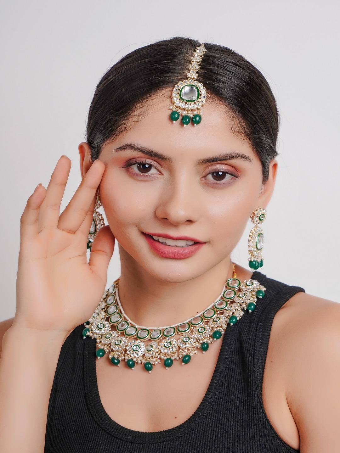 

Divisha 18KT Gold Plated CZ Stone Studded & Beaded Jewellery Set