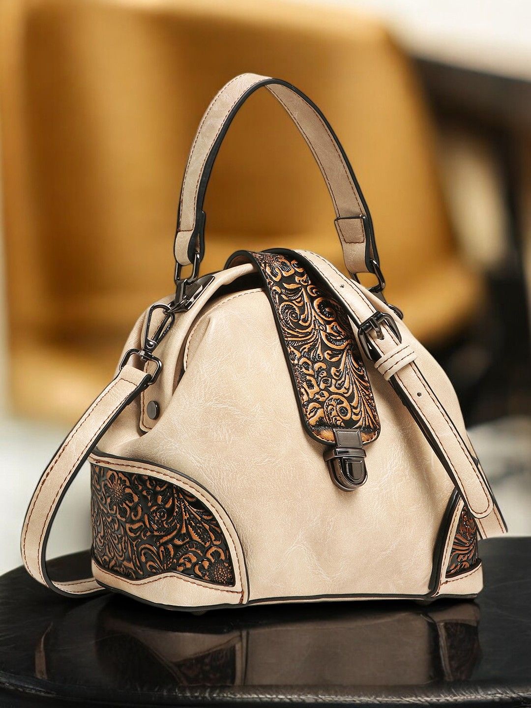 

Exotic Swagger Hobo Bag, Beige
