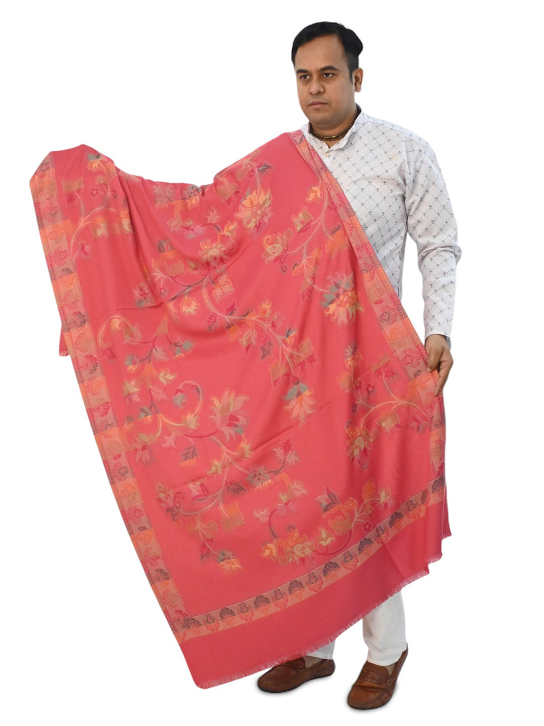 

Vrinde Kashmiri Floral Woven Design Woollen Shawl, Pink