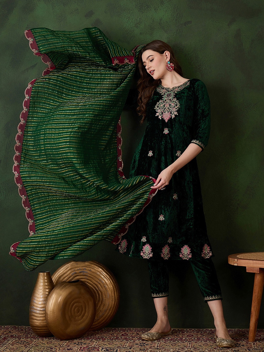 

Sangria Ethnic Motifs Embroidered Zari & Sequinned Velvet Kurta & Trouser With Dupatta, Green