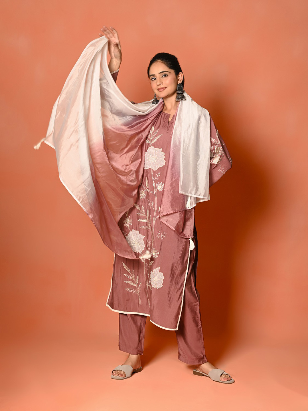 

ISHKIYA Floral Embroidered Straight Kurta With Trouser & Dupatta, Purple