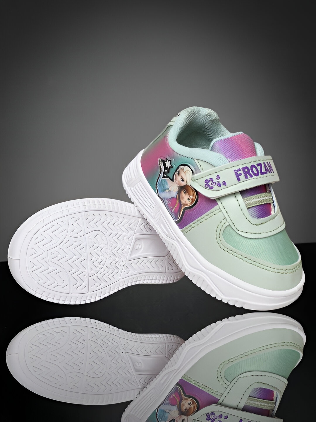 

Trendmode Unisex Kids Frozen Sneakers, White