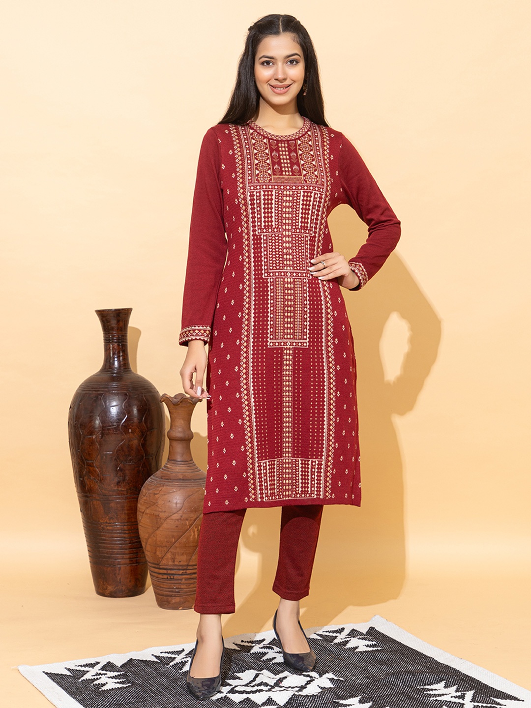 

Anouk Maroon Geometric Woven Design Round Neck Long Sleeves Regular Straight Kurta