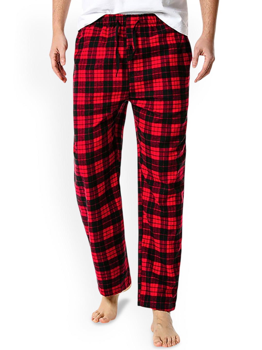 

StyleCast x Revolte Men Checked Loose Fit Easy Wash Chinos Trousers, Red