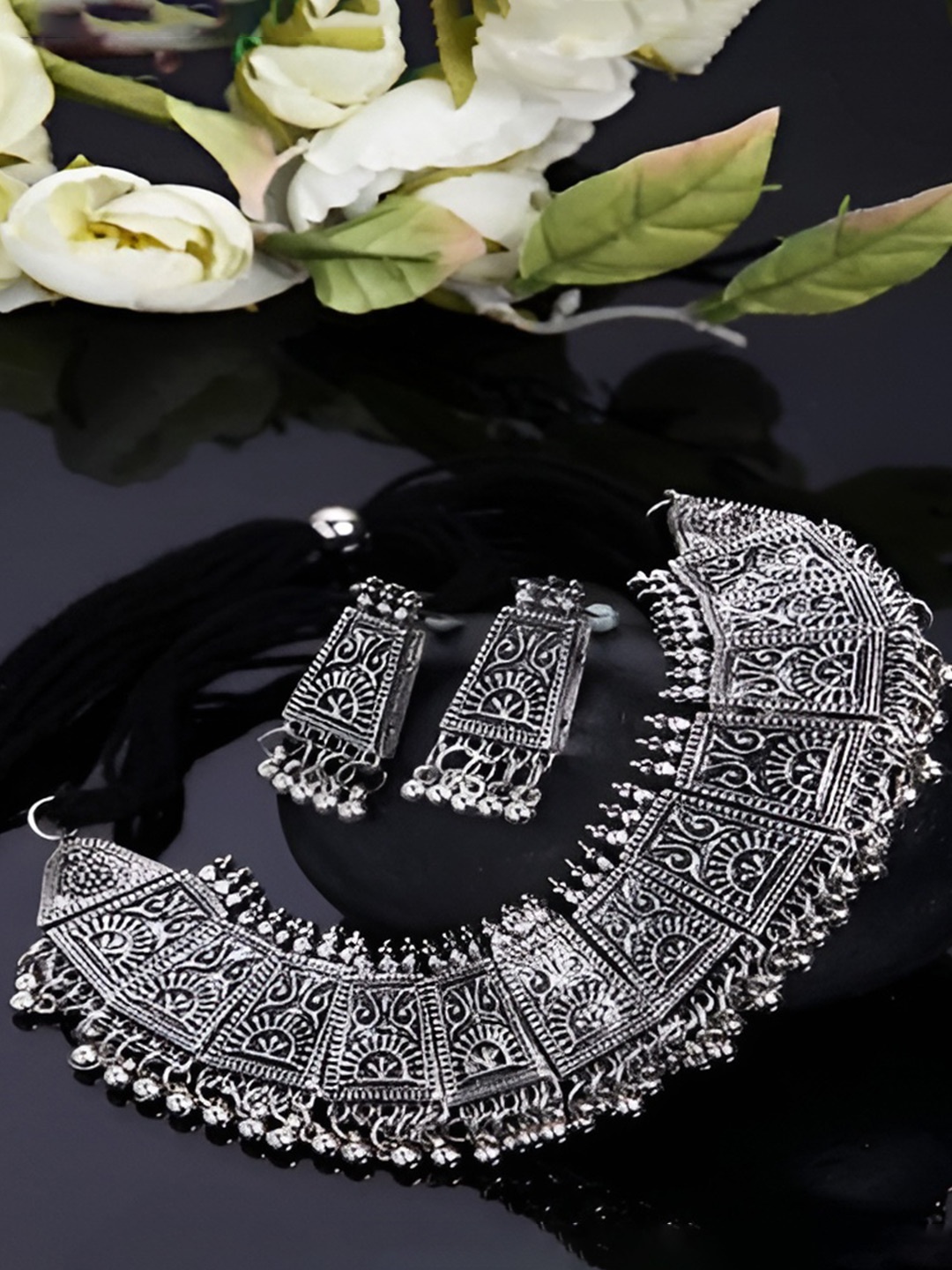 

JMBW INTERNATIONAL Set Of 2 Silver-Plated Ganeshji Oxidized Necklace & Earrings
