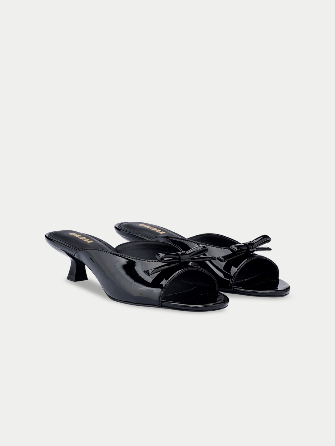 

Oroh Women Leather Party Open Toe Kitten Sandals with Bows, Black