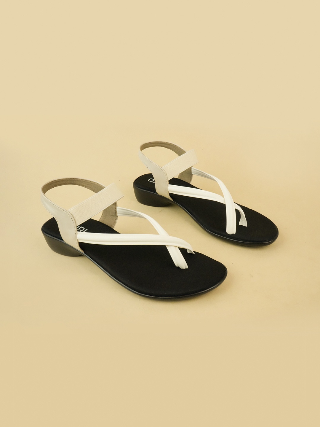 

Ozuri Women Colourblocked Open Toe Flats, White