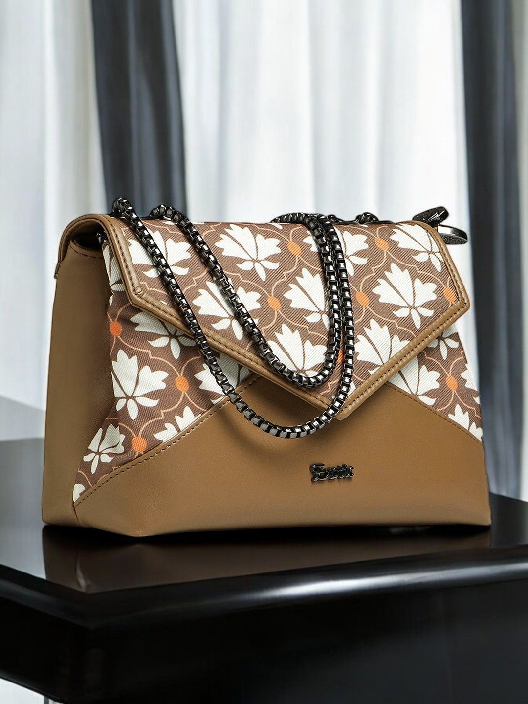 

Exotic Swagger Sling Bag, Brown