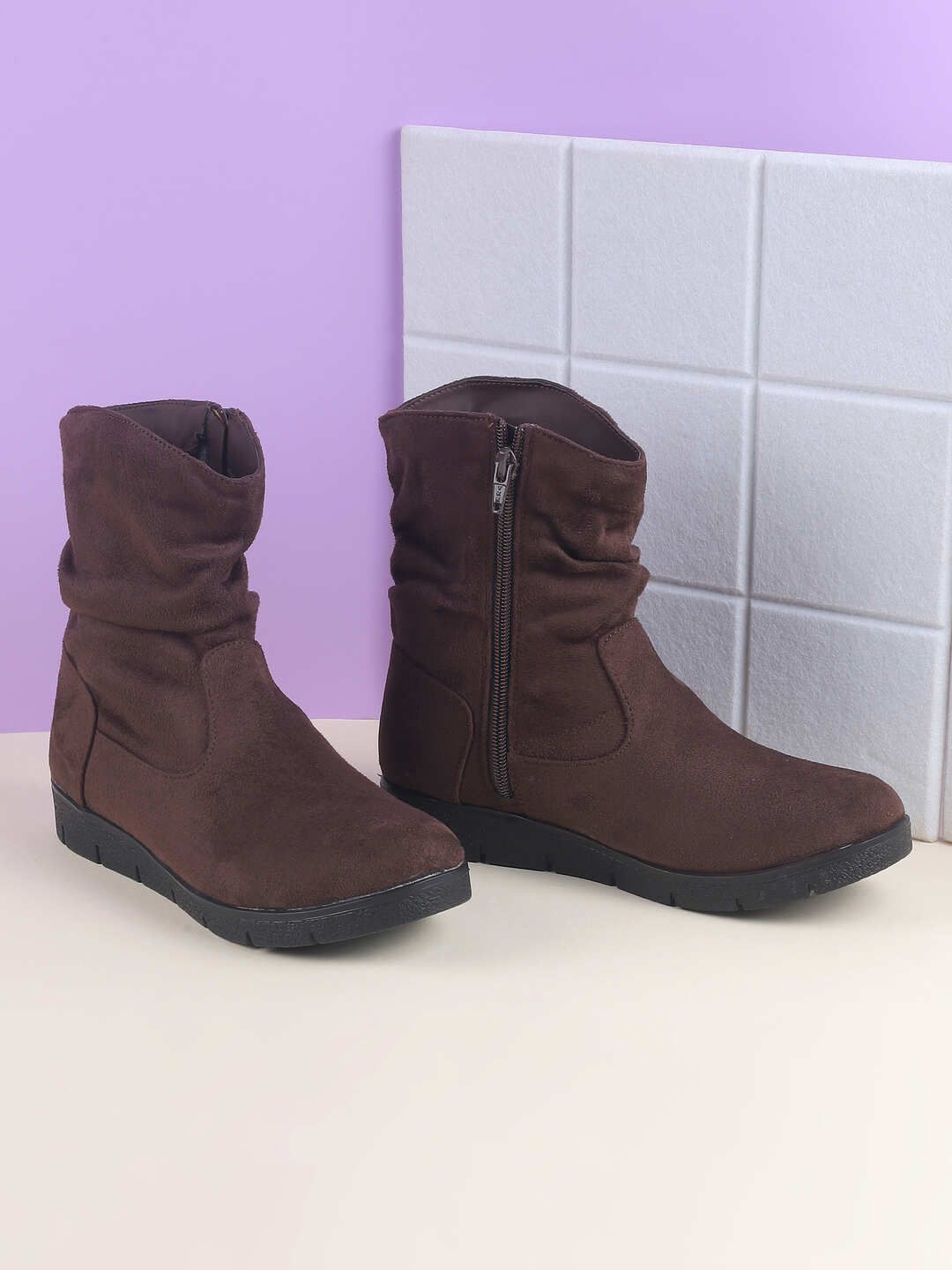 

Mochi Women Casual Mid-Top Regular Boots, Brown