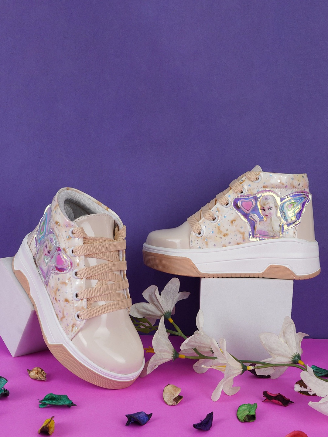 

BAESD Girls Embellished Lace-Up Winter Boots, Cream