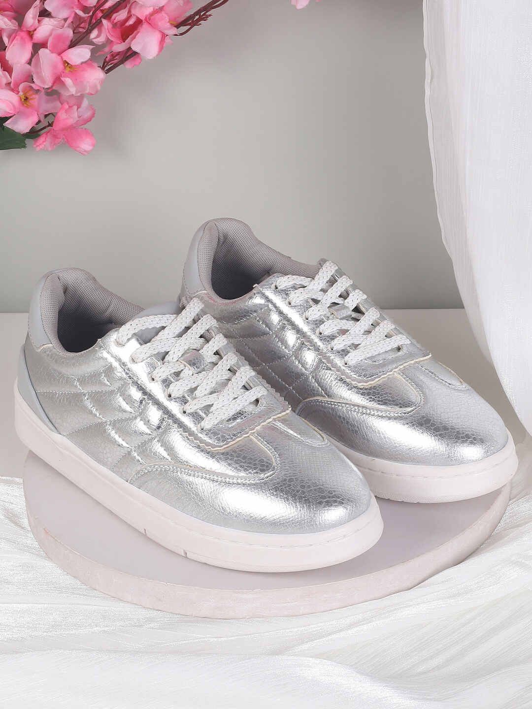 

Mochi Women Lace - Ups Sneakers, Silver