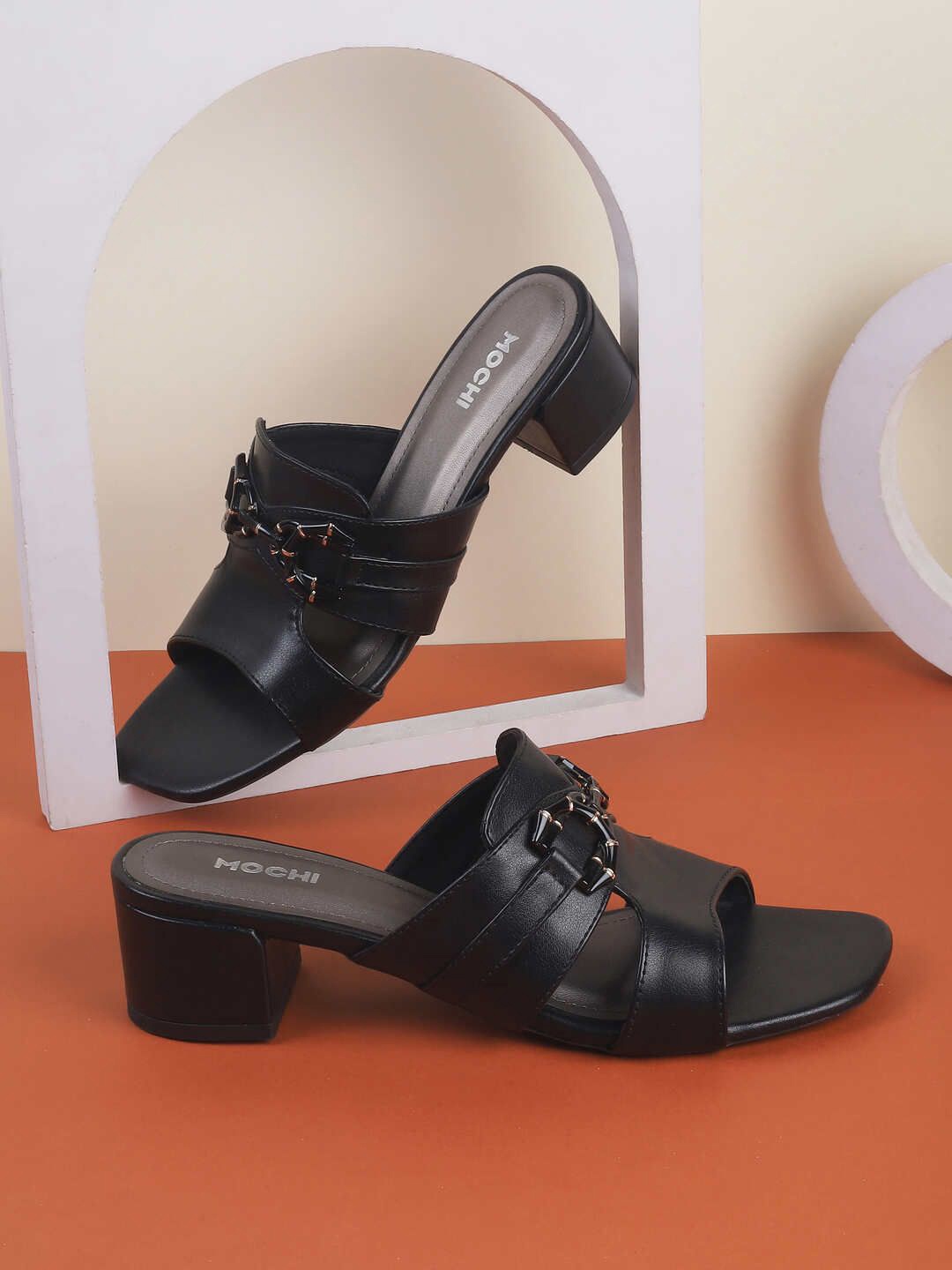 

Mochi Women Open Toe Block Sandals with Buckles, Black
