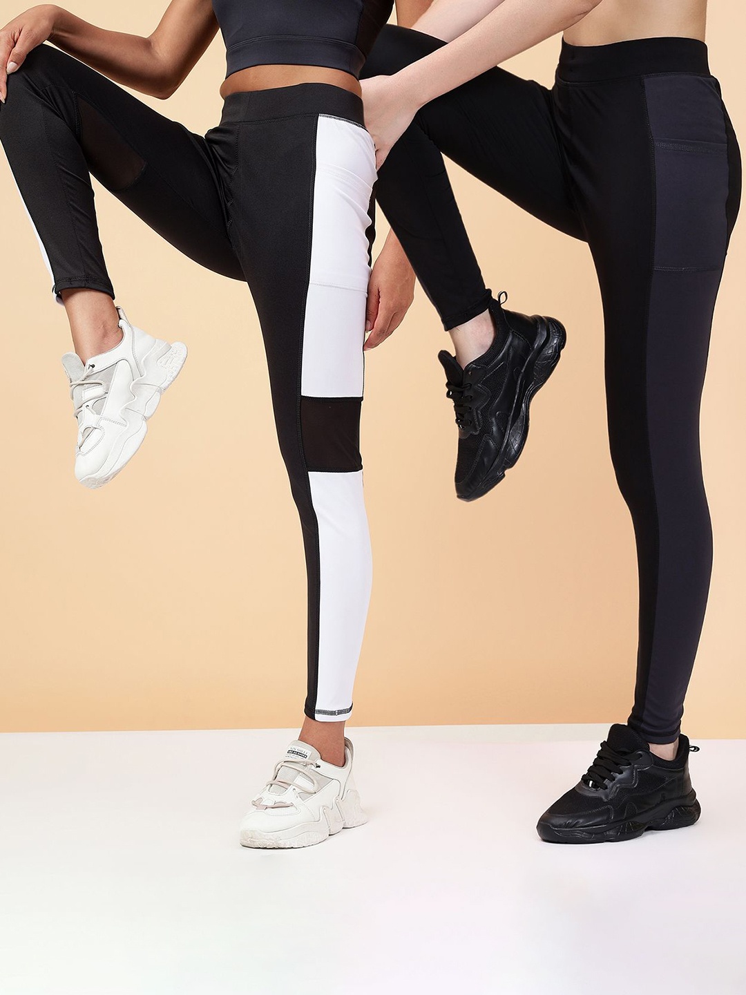 

KRONMENINEN Pack Of 2 Color-Blocked Ankle Length Stretchable Tights, Black