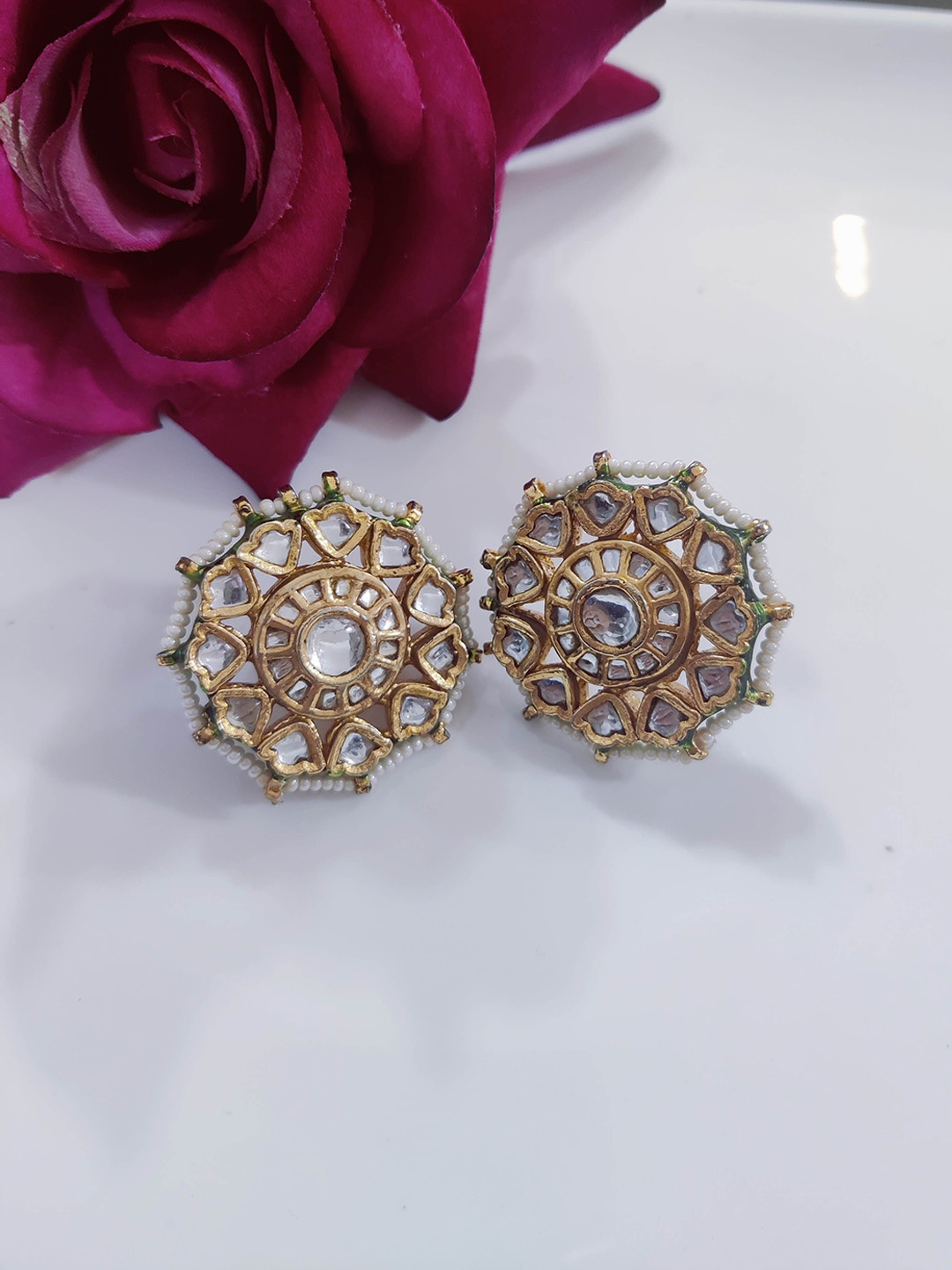 

STYLE DECO Gold Plated Kundan Studded Contemporary Studs