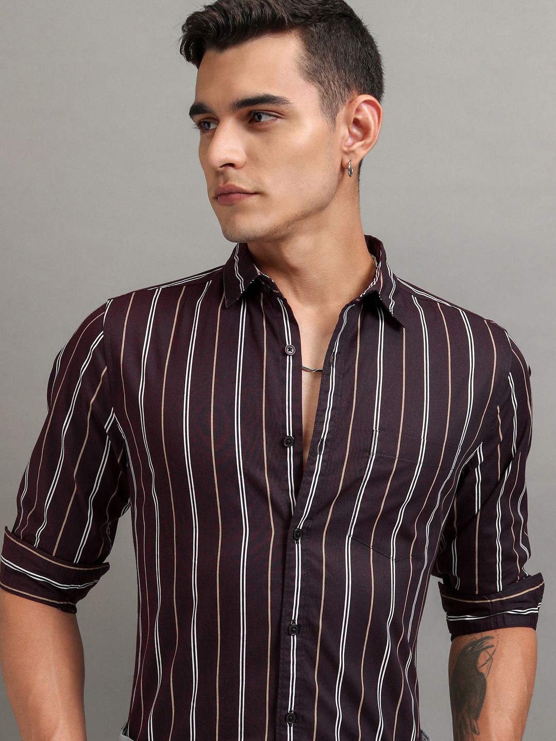 

HIGHLANDER Men Striped Relaxed Fit Shirt, Purple